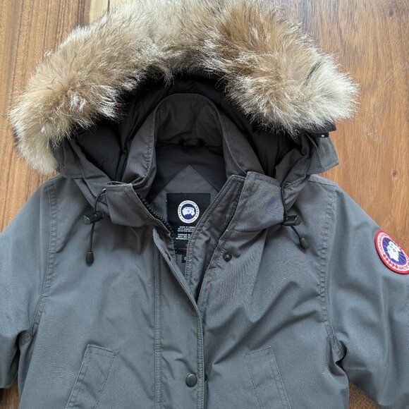 Canada Goose Women's Trillium Parka - Graphite Color - Picture 4 of 11